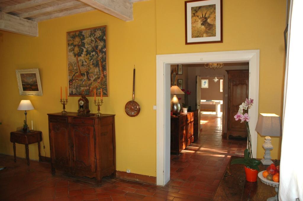 Domaine De La Queyssie Bed & Breakfast Saussignac Exterior photo